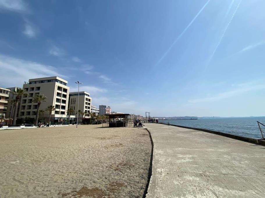 Gold Key Apartments, Durres Beach Exterior photo