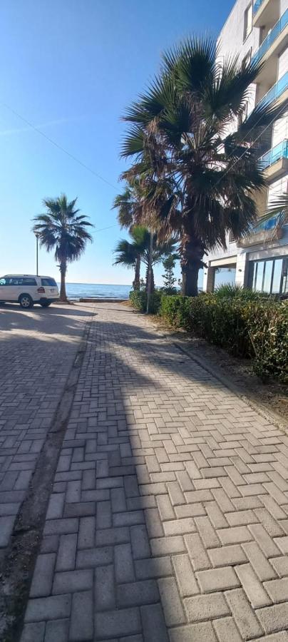 Gold Key Apartments, Durres Beach Exterior photo